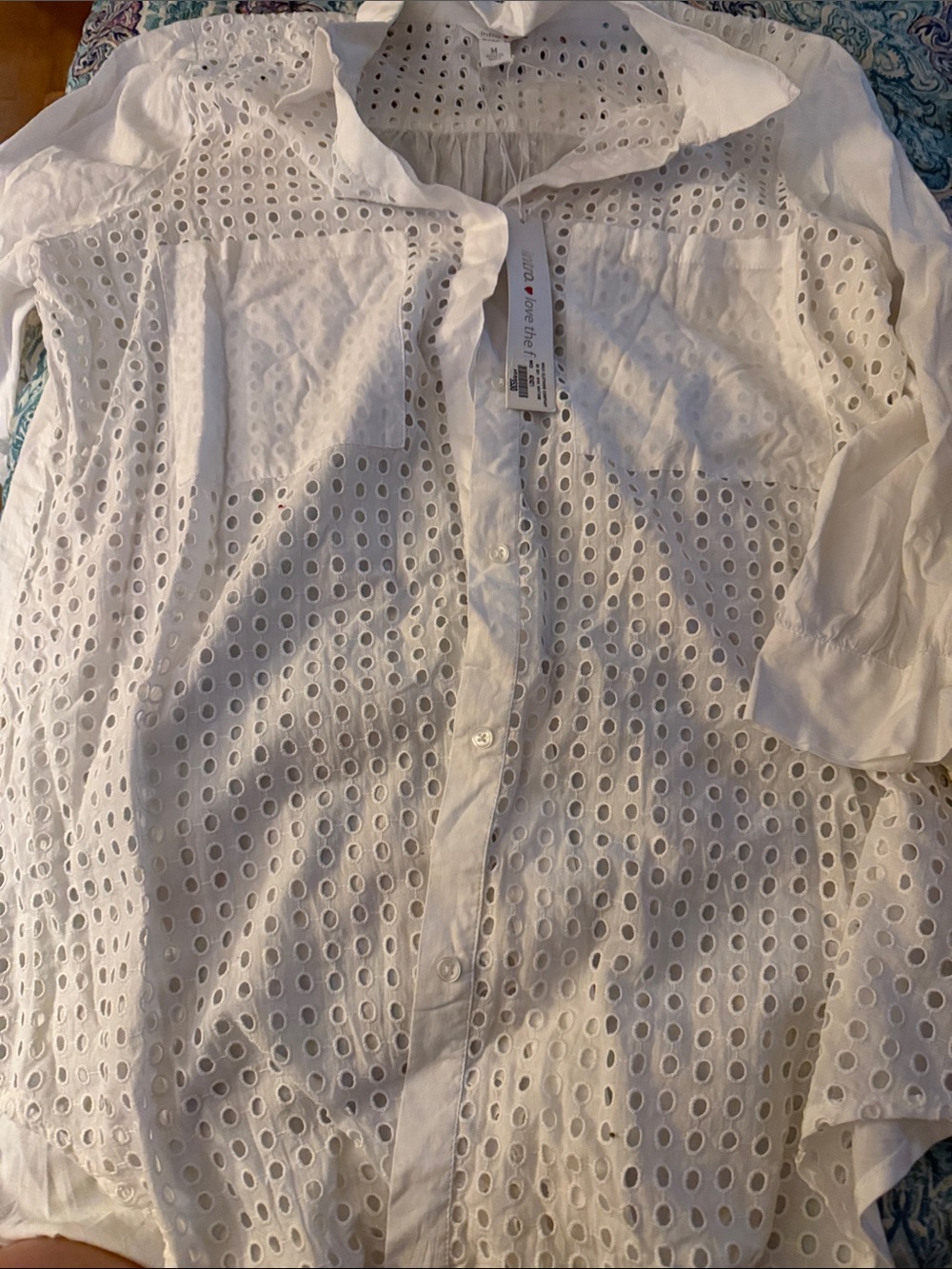 intro. White Eyelet Button-Up Top